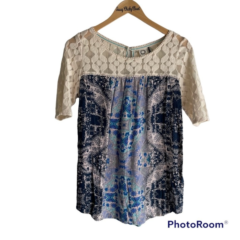 Anthropologie Akemi +Kin Maite Ladies Blue Lace Career Blouse, M
